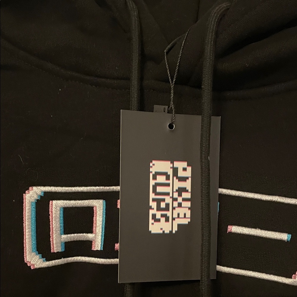 Black Graphic Hoodie from Gamersupps collectible - Picture 2 of 9